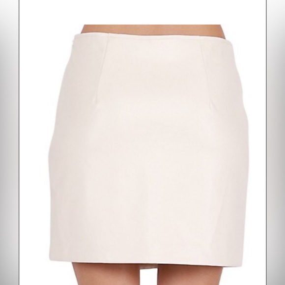 Faux Leather Wrap Mini Skirt. Size XL. Brand new. - Picture 2 of 4